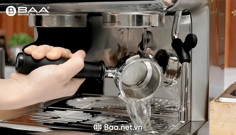 Trải nghiệm thực tế máy pha cà phê BAA sau 6 tháng sử dụng có đáng đầu tư?